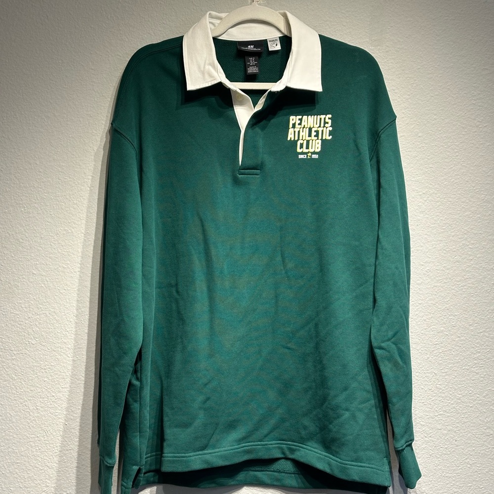 H&M Dark Green and White Collared Peanuts Shirt